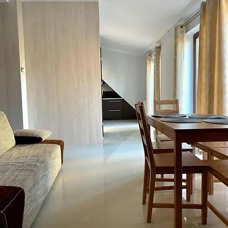 Piekny Apartament Z Widokiem Na Jezioro Niegocin Gizycko